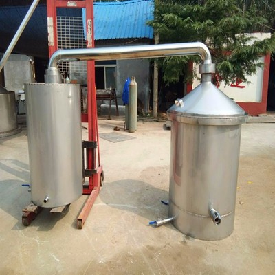 不銹鋼釀酒設備 家用200斤釀酒設備價格 廠家直銷食品級烤酒器圖片_高清圖_細節圖-曲阜市升輝機械設備 -