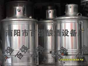 買(mǎi)釀酒設(shè)備圖片,買(mǎi)釀酒設(shè)備高清圖片 河南百?gòu)?qiáng)釀酒設(shè)備廠(chǎng),